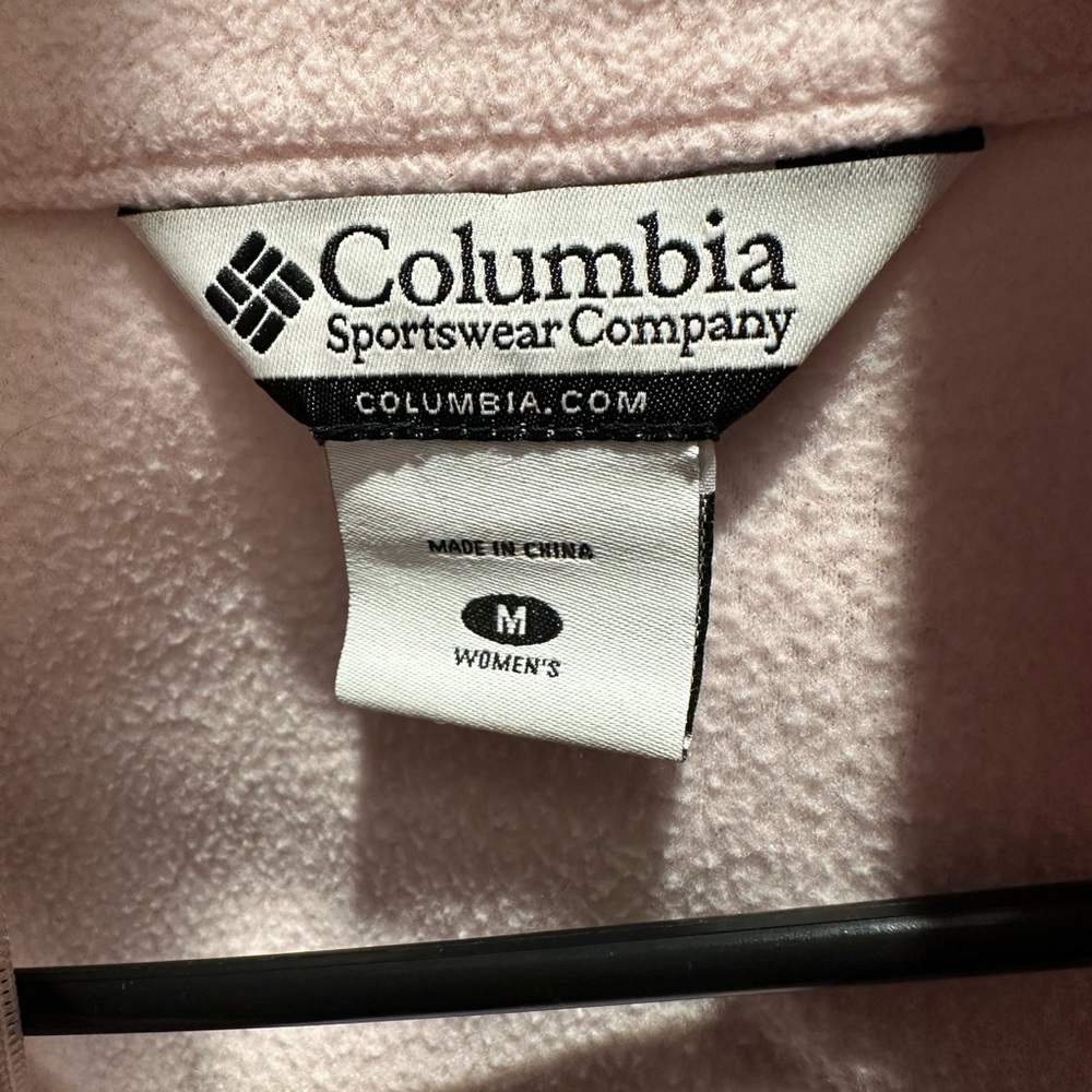 Columbia Women's Light Pink Fleece Jacket - Picture 4 of 5